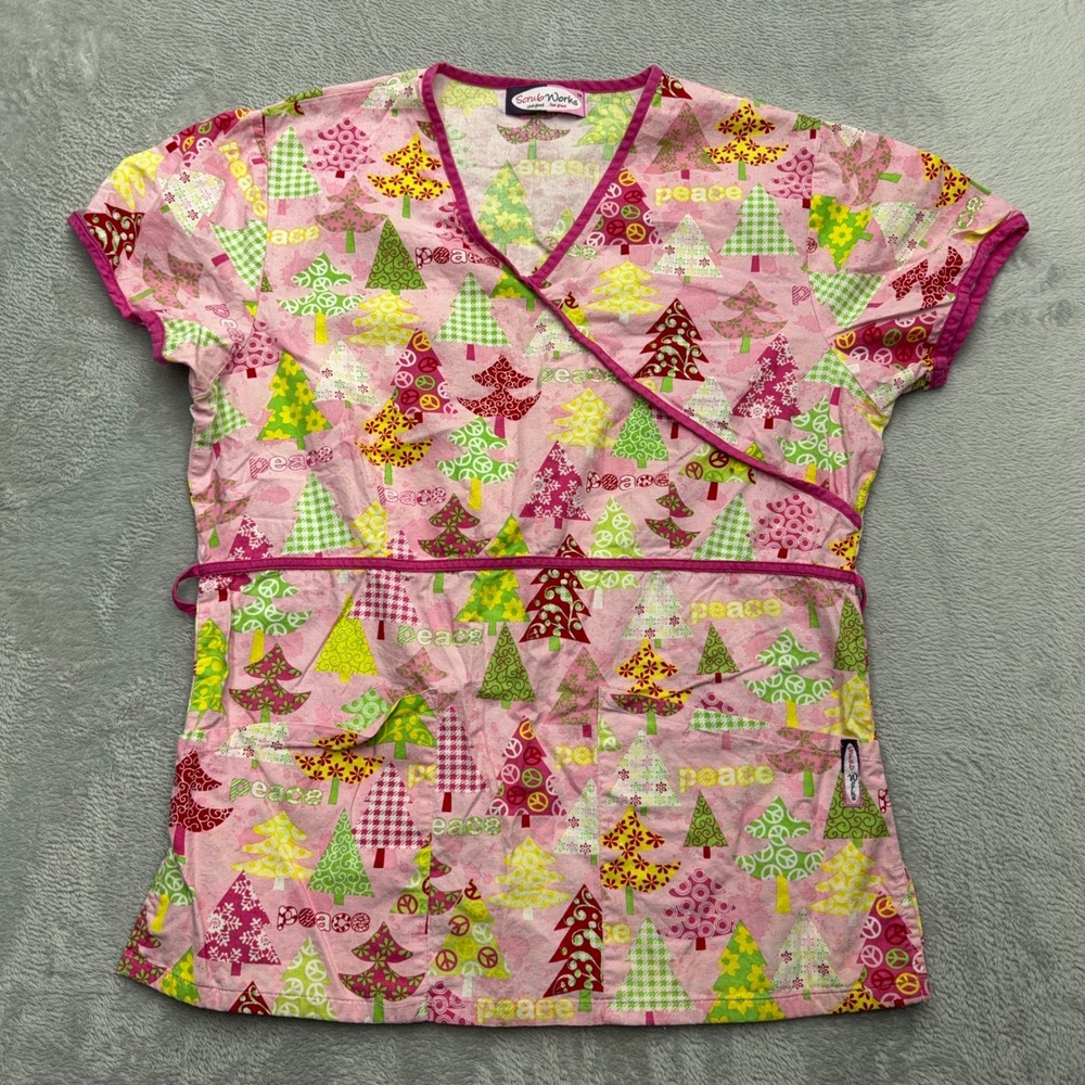 Scrub Works Scrub Top Womens XL Pink Christmas Peace Tree Wrap V-Neck Tie Back